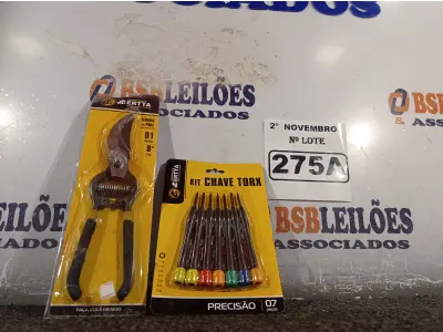 LOTE 275 - 01 ALICATE BOMBA D’AGUA 10” E 01 KIT DE CHAVES TORX. (NO ESTADO) ATENÇÃO! FAZER A VISITAÇÃO ANTES DE ARREMATAR, NÃO SABEMOS SE FUNCIONA. LEILÃO NÃO TEM GARANTIA E NEM DEVOLUÇÃO, SUJEITO A POSSÍVEIS AVARIAS VISÍVEIS/OCULTAS E/OU AUSÊNCIA DE COMPONENTES.