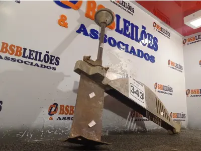 LOTE 343 - 01 PROTETOR DE DISCO PARA SERRA CIRCULAR. (NO ESTADO) ATENÇÃO! FAZER A VISITAÇÃO ANTES DE ARREMATAR, NÃO SABEMOS SE FUNCIONA. LEILÃO NÃO TEM GARANTIA E NEM DEVOLUÇÃO, SUJEITO A POSSÍVEIS AVARIAS VISÍVEIS/OCULTAS E/OU AUSÊNCIA DE COMPONENTES.