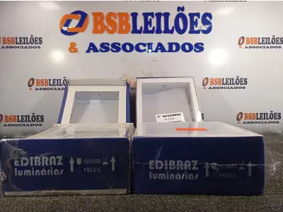 LOTE 473 - 04 LUMINÁRIAS DE EMBUTIR MARCAS EDIBRAZ. (NO ESTADO) ATENÇÃO! FAZER A VISITAÇÃO ANTES DE ARREMATAR, NÃO SABEMOS SE FUNCIONA. LEILÃO NÃO TEM GARANTIA E NEM DEVOLUÇÃO, SUJEITO A POSSÍVEIS AVARIAS VISÍVEIS/OCULTAS E/OU AUSÊNCIA DE COMPONENTES.
