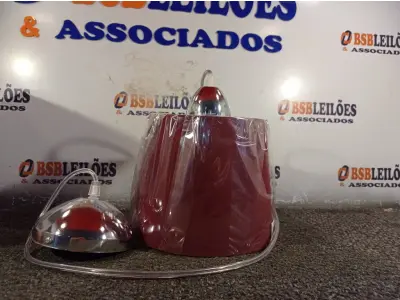 LOTE 571 - 01 LUMINÁRIA PENDENTE SÃO PAULO. (NO ESTADO) ATENÇÃO! FAZER A VISITAÇÃO ANTES DE ARREMATAR, NÃO SABEMOS SE FUNCIONA. LEILÃO NÃO TEM GARANTIA E NEM DEVOLUÇÃO, SUJEITO A POSSÍVEIS AVARIAS VISÍVEIS/OCULTAS E/OU AUSÊNCIA DE COMPONENTES.