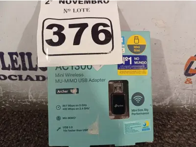 LOTE 376 - 01 ADAPTADOR WIRELESS TPLINK AC 1300. (NO ESTADO) ATENÇÃO! FAZER A VISITAÇÃO ANTES DE ARREMATAR, NÃO SABEMOS SE FUNCIONA. LEILÃO NÃO TEM GARANTIA E NEM DEVOLUÇÃO, SUJEITO A POSSÍVEIS AVARIAS VISÍVEIS/OCULTAS E/OU AUSÊNCIA DE COMPONENTES.