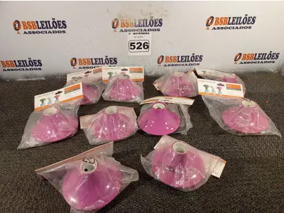 LOTE 526 - 10 PLAFONIER PVC 1XE27. (NO ESTADO) ATENÇÃO! FAZER A VISITAÇÃO ANTES DE ARREMATAR, NÃO SABEMOS SE FUNCIONA. LEILÃO NÃO TEM GARANTIA E NEM DEVOLUÇÃO, SUJEITO A POSSÍVEIS AVARIAS VISÍVEIS/OCULTAS E/OU AUSÊNCIA DE COMPONENTES.
