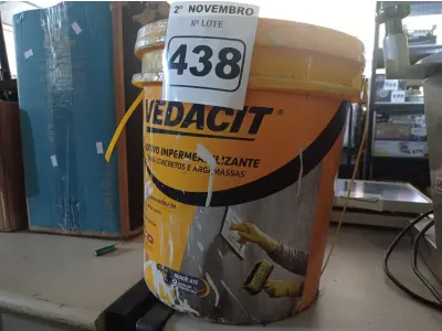 LOTE 438 - 01 BALDE DE VEDACIT, ADITIVO IMPERMEABILIZANTE PARA CONCRETOS E ARGAMASSAS 18L. (NO ESTADO) ATENÇÃO! FAZER A VISITAÇÃO ANTES DE ARREMATAR, NÃO SABEMOS SE FUNCIONA. LEILÃO NÃO TEM GARANTIA E NEM DEVOLUÇÃO, SUJEITO A POSSÍVEIS AVARIAS VISÍVEIS/OCULTAS E/OU AUSÊNCIA DE COMPONENTES.