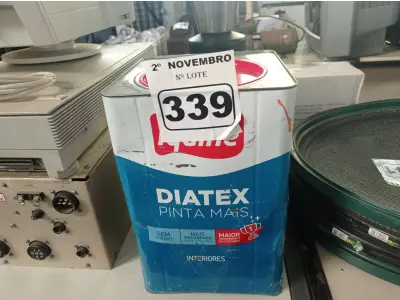 LOTE 339 - 01 LATA DE TINTA IQUINE DIATEX PINTA MAIS 18L NA COR CAMARÃO. (NO ESTADO) ATENÇÃO! FAZER A VISITAÇÃO ANTES DE ARREMATAR, NÃO SABEMOS SE FUNCIONA. LEILÃO NÃO TEM GARANTIA E NEM DEVOLUÇÃO, SUJEITO A POSSÍVEIS AVARIAS VISÍVEIS/OCULTAS E/OU AUSÊNCIA DE COMPONENTES.