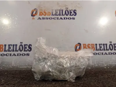 LOTE 403 - 01 KIT DE PARAFUSOS SEXTAVADOS (NO ESTADO) ATENÇÃO! FAZER A VISITAÇÃO ANTES DE ARREMATAR, NÃO SABEMOS SE FUNCIONA. LEILÃO NÃO TEM GARANTIA E NEM DEVOLUÇÃO, SUJEITO A POSSÍVEIS AVARIAS VISÍVEIS/OCULTAS E/OU AUSÊNCIA DE COMPONENTES.