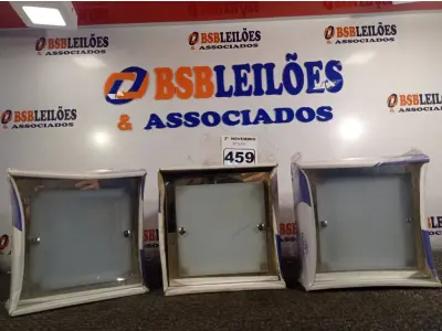 LOTE 459 - 03 LUMINÁRIAS DE EMBUTIR 20X20 MARCAS EDIBRAZ. (NO ESTADO) ATENÇÃO! FAZER A VISITAÇÃO ANTES DE ARREMATAR, NÃO SABEMOS SE FUNCIONA. LEILÃO NÃO TEM GARANTIA E NEM DEVOLUÇÃO, SUJEITO A POSSÍVEIS AVARIAS VISÍVEIS/OCULTAS E/OU AUSÊNCIA DE COMPONENTES.