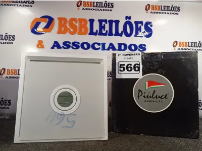 LOTE 566 - 02 LUMINÁRIAS DE EMBUTIR 30X30 PIOLUCE. (NO ESTADO) ATENÇÃO! FAZER A VISITAÇÃO ANTES DE ARREMATAR, NÃO SABEMOS SE FUNCIONA. LEILÃO NÃO TEM GARANTIA E NEM DEVOLUÇÃO, SUJEITO A POSSÍVEIS AVARIAS VISÍVEIS/OCULTAS E/OU AUSÊNCIA DE COMPONENTES.