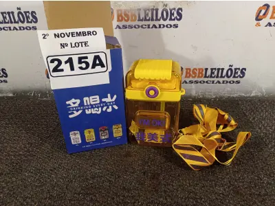 LOTE 215 - 01 GARRAFA PARA CRIANÇA. (NO ESTADO) ATENÇÃO! FAZER A VISITAÇÃO ANTES DE ARREMATAR, NÃO SABEMOS SE FUNCIONA. LEILÃO NÃO TEM GARANTIA E NEM DEVOLUÇÃO, SUJEITO A POSSÍVEIS AVARIAS VISÍVEIS/OCULTAS E/OU AUSÊNCIA DE COMPONENTES.