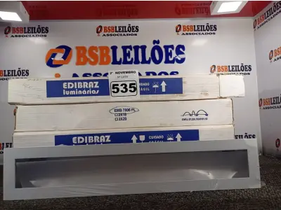 LOTE 535 - 04 LUMINÁRIAS DE EMBUTIR MARCAS EDIBRAZ (NO ESTADO) ATENÇÃO! FAZER A VISITAÇÃO ANTES DE ARREMATAR, NÃO SABEMOS SE FUNCIONA. LEILÃO NÃO TEM GARANTIA E NEM DEVOLUÇÃO, SUJEITO A POSSÍVEIS AVARIAS VISÍVEIS/OCULTAS E/OU AUSÊNCIA DE COMPONENTES.