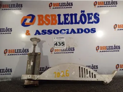 LOTE 435 - 01 PROTETOR DE DISCO PARA SERRA CIRCULAR. (NO ESTADO) ATENÇÃO! FAZER A VISITAÇÃO ANTES DE ARREMATAR, NÃO SABEMOS SE FUNCIONA. LEILÃO NÃO TEM GARANTIA E NEM DEVOLUÇÃO, SUJEITO A POSSÍVEIS AVARIAS VISÍVEIS/OCULTAS E/OU AUSÊNCIA DE COMPONENTES.