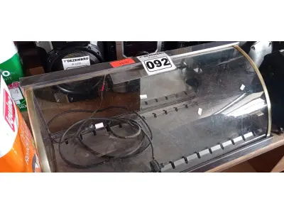 LOTE 092 - 01 ESTUFA PARA SALGADOS. (NO ESTADO) ATENÇÃO! FAZER A VISITAÇÃO ANTES DE ARREMATAR, NÃO SABEMOS SE FUNCIONA. LEILÃO NÃO TEM GARANTIA E NEM DEVOLUÇÃO, SUJEITO A POSSÍVEIS AVARIAS VISÍVEIS/OCULTAS E/OU AUSÊNCIA DE COMPONENTES.