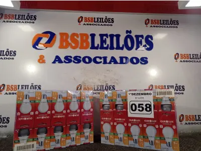 LOTE 058 - 20 LÂMPADAS DE LED 9W SOQUETE E22. (NO ESTADO) ATENÇÃO! FAZER A VISITAÇÃO ANTES DE ARREMATAR, NÃO SABEMOS SE FUNCIONA. LEILÃO NÃO TEM GARANTIA E NEM DEVOLUÇÃO, SUJEITO A POSSÍVEIS AVARIAS VISÍVEIS/OCULTAS E/OU AUSÊNCIA DE COMPONENTES.