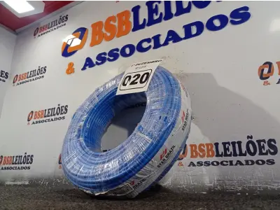 LOTE 020 - 01 ROLO DE CABO FLEXÍVEL 100M 1X10MM NA COR AZUL(NOVO). (NO ESTADO) ATENÇÃO! FAZER A VISITAÇÃO ANTES DE ARREMATAR, NÃO SABEMOS SE FUNCIONA. LEILÃO NÃO TEM GARANTIA E NEM DEVOLUÇÃO, SUJEITO A POSSÍVEIS AVARIAS VISÍVEIS/OCULTAS E/OU AUSÊNCIA DE COMPONENTES.