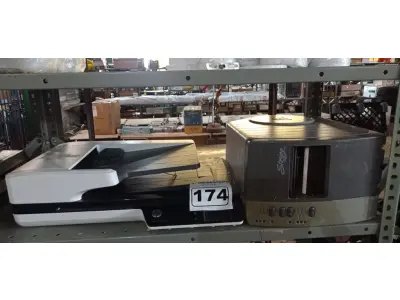 LOTE 174 - 01 SCANER MARCA HP E 01 IMPRESSORA DE ETIQUETAS MARCA ZEBRA. (NO ESTADO) ATENÇÃO! FAZER A VISITAÇÃO ANTES DE ARREMATAR, NÃO SABEMOS SE FUNCIONA. LEILÃO NÃO TEM GARANTIA E NEM DEVOLUÇÃO, SUJEITO A POSSÍVEIS AVARIAS VISÍVEIS/OCULTAS E/OU AUSÊNCIA DE COMPONENTES.