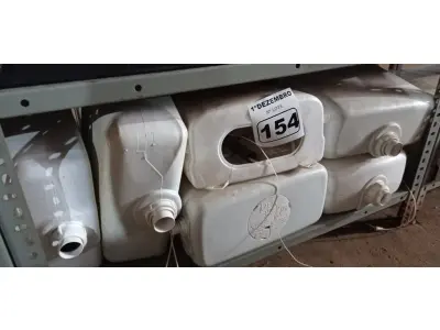 LOTE 154 - 06 CAIXAS DE DESCARGA MARCAS E MODELOS DIVERSOS. (NO ESTADO) ATENÇÃO! FAZER A VISITAÇÃO ANTES DE ARREMATAR, NÃO SABEMOS SE FUNCIONA. LEILÃO NÃO TEM GARANTIA E NEM DEVOLUÇÃO, SUJEITO A POSSÍVEIS AVARIAS VISÍVEIS/OCULTAS E/OU AUSÊNCIA DE COMPONENTES.