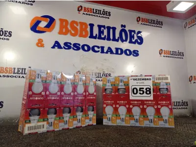 LOTE 058 - 20 LÂMPADAS DE LED 9W SOQUETE E22. (NO ESTADO) ATENÇÃO! FAZER A VISITAÇÃO ANTES DE ARREMATAR, NÃO SABEMOS SE FUNCIONA. LEILÃO NÃO TEM GARANTIA E NEM DEVOLUÇÃO, SUJEITO A POSSÍVEIS AVARIAS VISÍVEIS/OCULTAS E/OU AUSÊNCIA DE COMPONENTES.