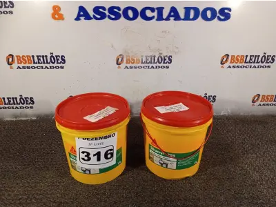LOTE 316 - 02 BALDES DE SELANTE ACRÍLICO FLEXÍVEL SIKACRYL 203 5KG. (NO ESTADO) ATENÇÃO! FAZER A VISITAÇÃO ANTES DE ARREMATAR, NÃO SABEMOS SE FUNCIONA. LEILÃO NÃO TEM GARANTIA E NEM DEVOLUÇÃO, SUJEITO A POSSÍVEIS AVARIAS VISÍVEIS/OCULTAS E/OU AUSÊNCIA DE COMPONENTES.