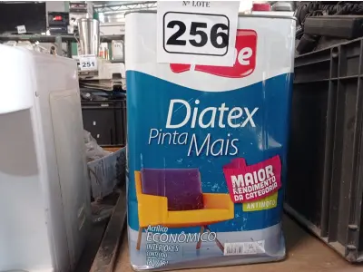 LOTE 256 - 01 LATA DE TINTA IQUINE DIATEX PINTA MAIS 18L FOSCO BASE “P”. (NO ESTADO) ATENÇÃO! FAZER A VISITAÇÃO ANTES DE ARREMATAR, NÃO SABEMOS SE FUNCIONA. LEILÃO NÃO TEM GARANTIA E NEM DEVOLUÇÃO, SUJEITO A POSSÍVEIS AVARIAS VISÍVEIS/OCULTAS E/OU AUSÊNCIA DE COMPONENTES.