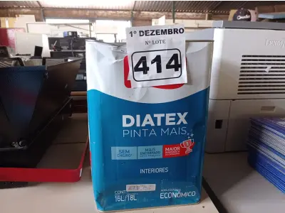 LOTE 414 - 01 LATA DE TINTA IQUINE DIATEX PINTA MAIS 18L FOSCO BASE “P”. (NO ESTADO) ATENÇÃO! FAZER A VISITAÇÃO ANTES DE ARREMATAR, NÃO SABEMOS SE FUNCIONA. LEILÃO NÃO TEM GARANTIA E NEM DEVOLUÇÃO, SUJEITO A POSSÍVEIS AVARIAS VISÍVEIS/OCULTAS E/OU AUSÊNCIA DE COMPONENTES.