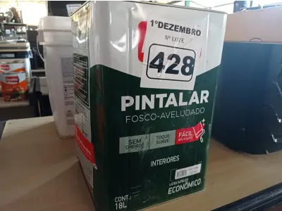 LOTE 428 - 01 LATA DE TINTA IQUINE PINTALAR FOSCO AVELUDADO 18L COR VERDE PISCINA. (NO ESTADO) ATENÇÃO! FAZER A VISITAÇÃO ANTES DE ARREMATAR, NÃO SABEMOS SE FUNCIONA. LEILÃO NÃO TEM GARANTIA E NEM DEVOLUÇÃO, SUJEITO A POSSÍVEIS AVARIAS VISÍVEIS/OCULTAS E/OU AUSÊNCIA DE COMPONENTES.