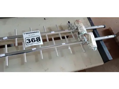 LOTE 368 - 02 ANTENAS DE TELEFONE RURAL. (NO ESTADO) ATENÇÃO! FAZER A VISITAÇÃO ANTES DE ARREMATAR, NÃO SABEMOS SE FUNCIONA. LEILÃO NÃO TEM GARANTIA E NEM DEVOLUÇÃO, SUJEITO A POSSÍVEIS AVARIAS VISÍVEIS/OCULTAS E/OU AUSÊNCIA DE COMPONENTES.