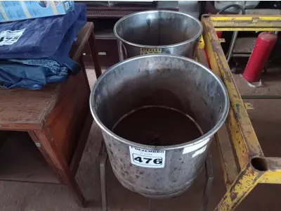 LOTE 476 - 02 DESCASCADORES DE BATATAS. (NO ESTADO) ATENÇÃO! FAZER A VISITAÇÃO ANTES DE ARREMATAR, NÃO SABEMOS SE FUNCIONA. LEILÃO NÃO TEM GARANTIA E NEM DEVOLUÇÃO, SUJEITO A POSSÍVEIS AVARIAS VISÍVEIS/OCULTAS E/OU AUSÊNCIA DE COMPONENTES.