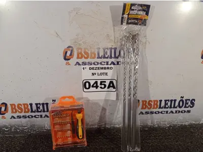 LOTE 045 - 03 BROCAS DE VIDEA 30CM E KIT DE CHAVES DE PRECISÃO. (NO ESTADO) ATENÇÃO! FAZER A VISITAÇÃO ANTES DE ARREMATAR, NÃO SABEMOS SE FUNCIONA. LEILÃO NÃO TEM GARANTIA E NEM DEVOLUÇÃO, SUJEITO A POSSÍVEIS AVARIAS VISÍVEIS/OCULTAS E/OU AUSÊNCIA DE COMPONENTES.