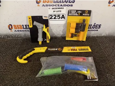 LOTE 225 - 01 KIT PARA JARDINAGEM. (NO ESTADO) ATENÇÃO! FAZER A VISITAÇÃO ANTES DE ARREMATAR, NÃO SABEMOS SE FUNCIONA. LEILÃO NÃO TEM GARANTIA E NEM DEVOLUÇÃO, SUJEITO A POSSÍVEIS AVARIAS VISÍVEIS/OCULTAS E/OU AUSÊNCIA DE COMPONENTES.