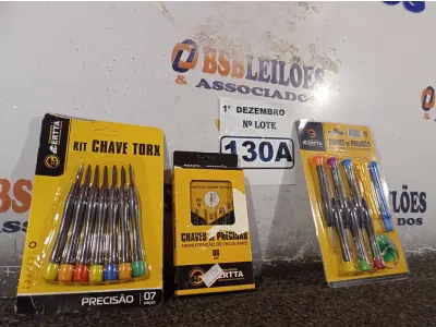 LOTE 130 - 03 KIT’S CHAVES DE PRECISÃO PARA MANUTENÇÃO DE CELULAR. (NO ESTADO) ATENÇÃO! FAZER A VISITAÇÃO ANTES DE ARREMATAR, NÃO SABEMOS SE FUNCIONA. LEILÃO NÃO TEM GARANTIA E NEM DEVOLUÇÃO, SUJEITO A POSSÍVEIS AVARIAS VISÍVEIS/OCULTAS E/OU AUSÊNCIA DE COMPONENTES.