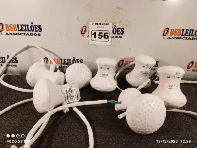 LOTE 156 - 07 CHUVEIROS ELÉTRICOS MARCAS E MODELOS DIVERSOS. (NO ESTADO) ATENÇÃO! FAZER A VISITAÇÃO ANTES DE ARREMATAR, NÃO SABEMOS SE FUNCIONA. LEILÃO NÃO TEM GARANTIA E NEM DEVOLUÇÃO, SUJEITO A POSSÍVEIS AVARIAS VISÍVEIS/OCULTAS E/OU AUSÊNCIA DE COMPONENTES.