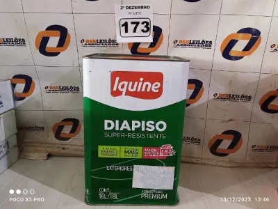 LOTE 173 - 01 LATA DE TINTA PARA PISO IQUINE COR VERMELHA 18L. (NO ESTADO) ATENÇÃO! FAZER A VISITAÇÃO ANTES DE ARREMATAR, NÃO SABEMOS SE FUNCIONA. LEILÃO NÃO TEM GARANTIA E NEM DEVOLUÇÃO, SUJEITO A POSSÍVEIS AVARIAS VISÍVEIS/OCULTAS E/OU AUSÊNCIA DE COMPONENTES.