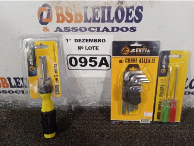 LOTE 095 - 01 KIT DE CHAVE ALLEN, 01 KIT DE CHAVE FENDA/PHILIPS E 01 CHAVE COM 06 PONTAS INTERCAMBIÁVEIS. (NO ESTADO) ATENÇÃO! FAZER A VISITAÇÃO ANTES DE ARREMATAR, NÃO SABEMOS SE FUNCIONA. LEILÃO NÃO TEM GARANTIA E NEM DEVOLUÇÃO, SUJEITO A POSSÍVEIS AVARIAS VISÍVEIS/OCULTAS E/OU AUSÊNCIA DE COMPONENTES.