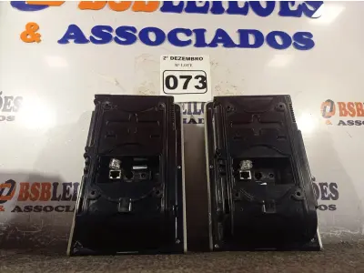 LOTE 073 - 02 RELÓGIOS DE PONTO. (NO ESTADO) ATENÇÃO! FAZER A VISITAÇÃO ANTES DE ARREMATAR, NÃO SABEMOS SE FUNCIONA. LEILÃO NÃO TEM GARANTIA E NEM DEVOLUÇÃO, SUJEITO A POSSÍVEIS AVARIAS VISÍVEIS/OCULTAS E/OU AUSÊNCIA DE COMPONENTES.