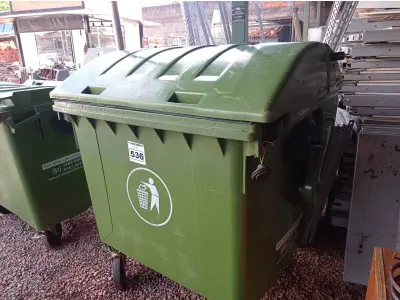LOTE 536 - 01 CONTAINER HDPE EN-840 1200l. (NO ESTADO) ATENÇÃO! FAZER A VISITAÇÃO ANTES DE ARREMATAR, NÃO SABEMOS SE FUNCIONA. LEILÃO NÃO TEM GARANTIA E NEM DEVOLUÇÃO, SUJEITO A POSSÍVEIS AVARIAS VISÍVEIS/OCULTAS E/OU AUSÊNCIA DE COMPONENTES.