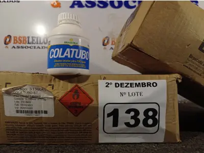 LOTE 138 - 02 CAIXAS COM COLA TUBO ST 175G COM 15 FRASCOS CADA. (NO ESTADO) ATENÇÃO! FAZER A VISITAÇÃO ANTES DE ARREMATAR, NÃO SABEMOS SE FUNCIONA. LEILÃO NÃO TEM GARANTIA E NEM DEVOLUÇÃO, SUJEITO A POSSÍVEIS AVARIAS VISÍVEIS/OCULTAS E/OU AUSÊNCIA DE COMPONENTES.