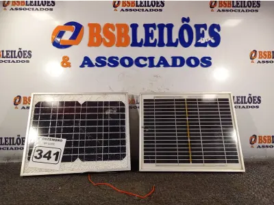 LOTE 341 - 02 PAINÉIS SOLARES 18V 10W.  (NO ESTADO) ATENÇÃO! FAZER A VISITAÇÃO ANTES DE ARREMATAR, NÃO SABEMOS SE FUNCIONA. LEILÃO NÃO TEM GARANTIA E NEM DEVOLUÇÃO, SUJEITO A POSSÍVEIS AVARIAS VISÍVEIS/OCULTAS E/OU AUSÊNCIA DE COMPONENTES.