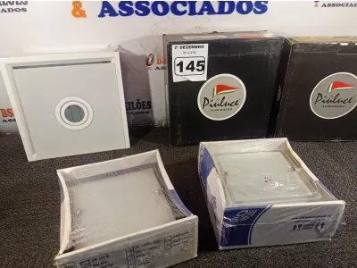 LOTE 145 - 05 LUMINÁRIAS DE EMBUTIR MARCAS E MODELOS DIVERSOS. (NO ESTADO) ATENÇÃO! FAZER A VISITAÇÃO ANTES DE ARREMATAR, NÃO SABEMOS SE FUNCIONA. LEILÃO NÃO TEM GARANTIA E NEM DEVOLUÇÃO, SUJEITO A POSSÍVEIS AVARIAS VISÍVEIS/OCULTAS E/OU AUSÊNCIA DE COMPONENTES.