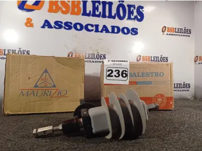 LOTE 236 - 03 PARA-RAIOS DE VÁLVULA POLIMÉRICO 15KV. (NO ESTADO) ATENÇÃO! FAZER A VISITAÇÃO ANTES DE ARREMATAR, NÃO SABEMOS SE FUNCIONA. LEILÃO NÃO TEM GARANTIA E NEM DEVOLUÇÃO, SUJEITO A POSSÍVEIS AVARIAS VISÍVEIS/OCULTAS E/OU AUSÊNCIA DE COMPONENTES.