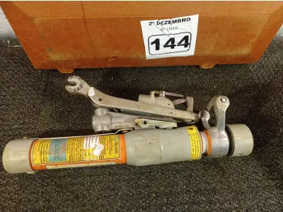 LOTE 144 - 01 LOAD BOOSTER, DISPOSITIVO PARA ABERTURA DE CARGA 15KV. (NO ESTADO) ATENÇÃO! FAZER A VISITAÇÃO ANTES DE ARREMATAR, NÃO SABEMOS SE FUNCIONA. LEILÃO NÃO TEM GARANTIA E NEM DEVOLUÇÃO, SUJEITO A POSSÍVEIS AVARIAS VISÍVEIS/OCULTAS E/OU AUSÊNCIA DE COMPONENTES.