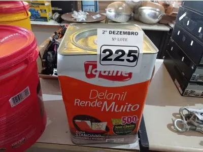 LOTE 225 - 01 LATA DE TINTA IQUINE INTERIORES/EXTERIORES DELANIL RENDE MUITO FOSCO BASE “M”. (NO ESTADO) ATENÇÃO! FAZER A VISITAÇÃO ANTES DE ARREMATAR, NÃO SABEMOS SE FUNCIONA. LEILÃO NÃO TEM GARANTIA E NEM DEVOLUÇÃO, SUJEITO A POSSÍVEIS AVARIAS VISÍVEIS/OCULTAS E/OU AUSÊNCIA DE COMPONENTES.