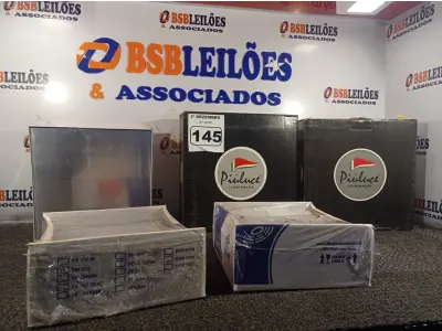 LOTE 145 - 05 LUMINÁRIAS DE EMBUTIR MARCAS E MODELOS DIVERSOS. (NO ESTADO) ATENÇÃO! FAZER A VISITAÇÃO ANTES DE ARREMATAR, NÃO SABEMOS SE FUNCIONA. LEILÃO NÃO TEM GARANTIA E NEM DEVOLUÇÃO, SUJEITO A POSSÍVEIS AVARIAS VISÍVEIS/OCULTAS E/OU AUSÊNCIA DE COMPONENTES.