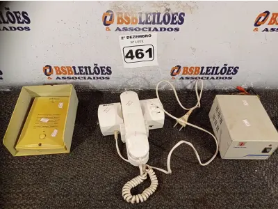 LOTE 461 - 01 INTERFONE E 01 FONTE DE ALIMENTAÇÃO. (NO ESTADO) ATENÇÃO! FAZER A VISITAÇÃO ANTES DE ARREMATAR, NÃO SABEMOS SE FUNCIONA. LEILÃO NÃO TEM GARANTIA E NEM DEVOLUÇÃO, SUJEITO A POSSÍVEIS AVARIAS VISÍVEIS/OCULTAS E/OU AUSÊNCIA DE COMPONENTES.