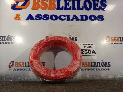 LOTE 250 - 01 ROLO DE CABO FLEXÍVEL 100M 1X4MM NA COR VERMELHA (NOVO). (NO ESTADO) ATENÇÃO! FAZER A VISITAÇÃO ANTES DE ARREMATAR, NÃO SABEMOS SE FUNCIONA. LEILÃO NÃO TEM GARANTIA E NEM DEVOLUÇÃO, SUJEITO A POSSÍVEIS AVARIAS VISÍVEIS/OCULTAS E/OU AUSÊNCIA DE COMPONENTES.