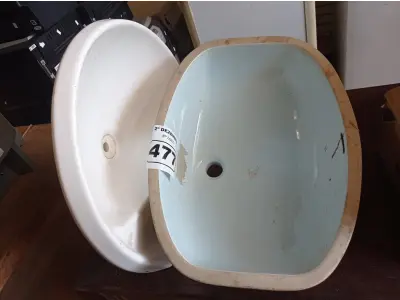 LOTE 477 - 02 CUBAS PARA LAVATÓRIO MARCAS E MODELOS DIVERSOS. (NO ESTADO) ATENÇÃO! FAZER A VISITAÇÃO ANTES DE ARREMATAR, NÃO SABEMOS SE FUNCIONA. LEILÃO NÃO TEM GARANTIA E NEM DEVOLUÇÃO, SUJEITO A POSSÍVEIS AVARIAS VISÍVEIS/OCULTAS E/OU AUSÊNCIA DE COMPONENTES.