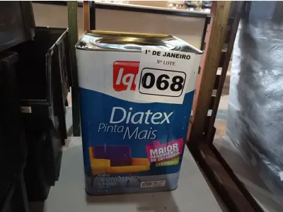 LOTE 068 - 01 LATA DE TINTA IQUINE DIATEX PINTA MAIS 18L BASE “P”. (NO ESTADO) ATENÇÃO! FAZER A VISITAÇÃO ANTES DE ARREMATAR, NÃO SABEMOS SE FUNCIONA. LEILÃO NÃO TEM GARANTIA E NEM DEVOLUÇÃO, SUJEITO A POSSÍVEIS AVARIAS VISÍVEIS/OCULTAS E/OU AUSÊNCIA DE COMPONENTES.