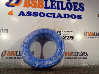 LOTE 225 - 01 ROLO DE CABO FLEXÍVEL 100M 1X4MM NA COR AZUL(NOVO). (NO ESTADO) ATENÇÃO! FAZER A VISITAÇÃO ANTES DE ARREMATAR, NÃO SABEMOS SE FUNCIONA. LEILÃO NÃO TEM GARANTIA E NEM DEVOLUÇÃO, SUJEITO A POSSÍVEIS AVARIAS VISÍVEIS/OCULTAS E/OU AUSÊNCIA DE COMPONENTES.