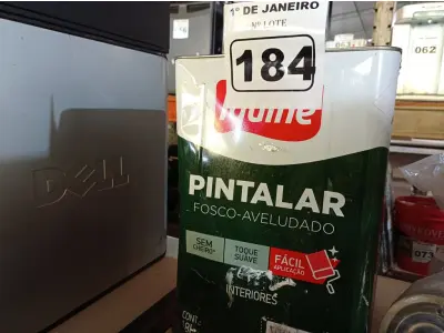 LOTE 184 - 01 LATA DE TINTA IQUINE PINTALAR FOSCO-AVELUDADO 18L NA COR VERDE PISCINA. (NO ESTADO) ATENÇÃO! FAZER A VISITAÇÃO ANTES DE ARREMATAR, NÃO SABEMOS SE FUNCIONA. LEILÃO NÃO TEM GARANTIA E NEM DEVOLUÇÃO, SUJEITO A POSSÍVEIS AVARIAS VISÍVEIS/OCULTAS E/OU AUSÊNCIA DE COMPONENTES.