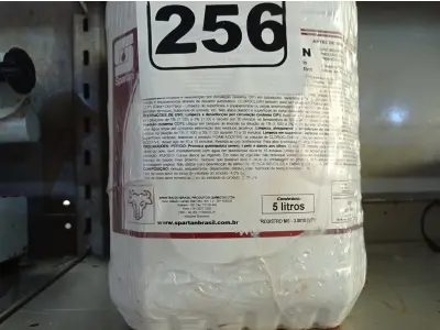LOTE 256 - 10 LITROS DE CLOROCLEAN. (NO ESTADO) ATENÇÃO! FAZER A VISITAÇÃO ANTES DE ARREMATAR, NÃO SABEMOS SE FUNCIONA. LEILÃO NÃO TEM GARANTIA E NEM DEVOLUÇÃO, SUJEITO A POSSÍVEIS AVARIAS VISÍVEIS/OCULTAS E/OU AUSÊNCIA DE COMPONENTES.