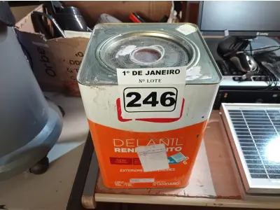 LOTE 246 - 01 LATA DE TINTA IQUINE DELANIL RENDE MUITO 18L FOSCO BASE “C”. (NO ESTADO) ATENÇÃO! FAZER A VISITAÇÃO ANTES DE ARREMATAR, NÃO SABEMOS SE FUNCIONA. LEILÃO NÃO TEM GARANTIA E NEM DEVOLUÇÃO, SUJEITO A POSSÍVEIS AVARIAS VISÍVEIS/OCULTAS E/OU AUSÊNCIA DE COMPONENTES.