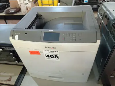 LOTE 408 - 01 IMPRESSORA A LASER MARCA LEXMARK MODELO C792DE. (NO ESTADO) ATENÇÃO! FAZER A VISITAÇÃO ANTES DE ARREMATAR, NÃO SABEMOS SE FUNCIONA. LEILÃO NÃO TEM GARANTIA E NEM DEVOLUÇÃO, SUJEITO A POSSÍVEIS AVARIAS VISÍVEIS/OCULTAS E/OU AUSÊNCIA DE COMPONENTES.